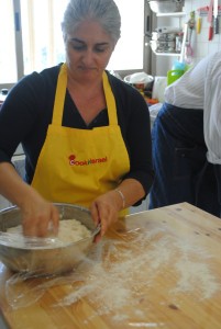 cooking in Israel, challh bread